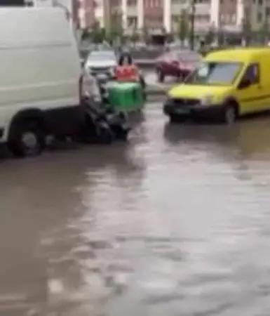 Başkentte yağışlı hava etkisini gösterdi