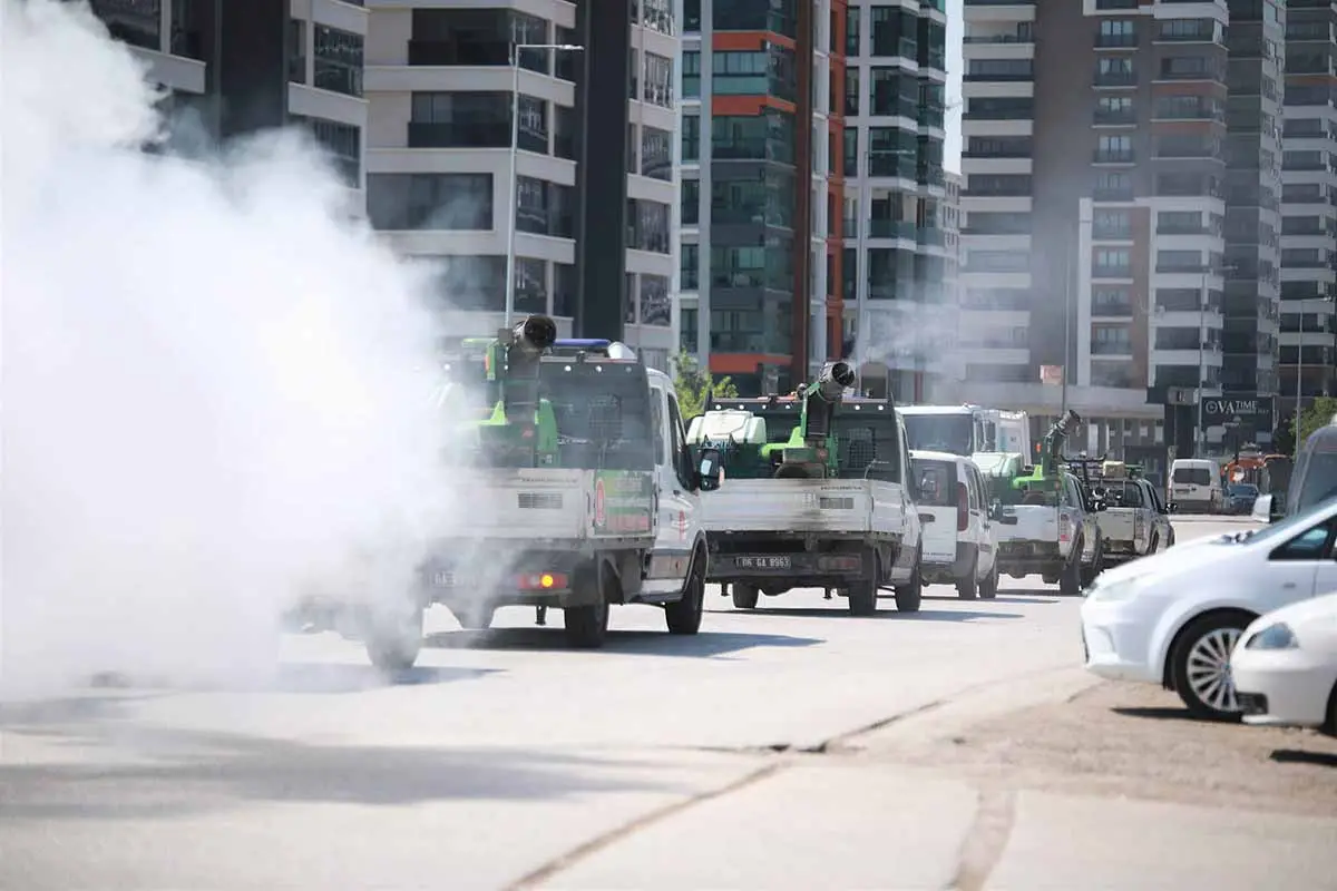 Keçiören'de 51 mahallede aralıksız çalışma