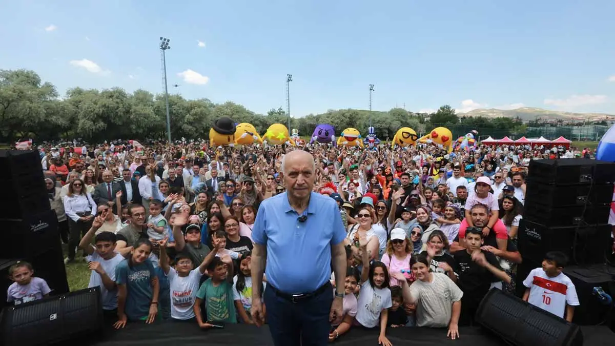 Çocuklar 'yaza merhaba' dedi
