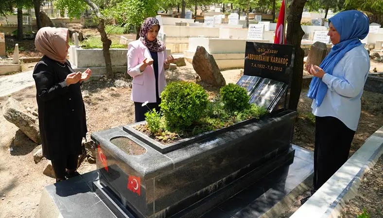 Keçiören Belediyesinden Abdurrahim Karakoç’a vefa