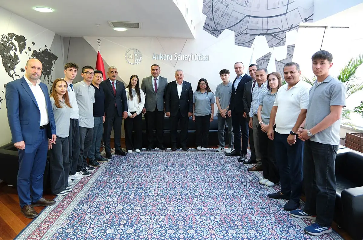 ASO’dan gıda bölümü öğrencilerine Hollanda’da staj