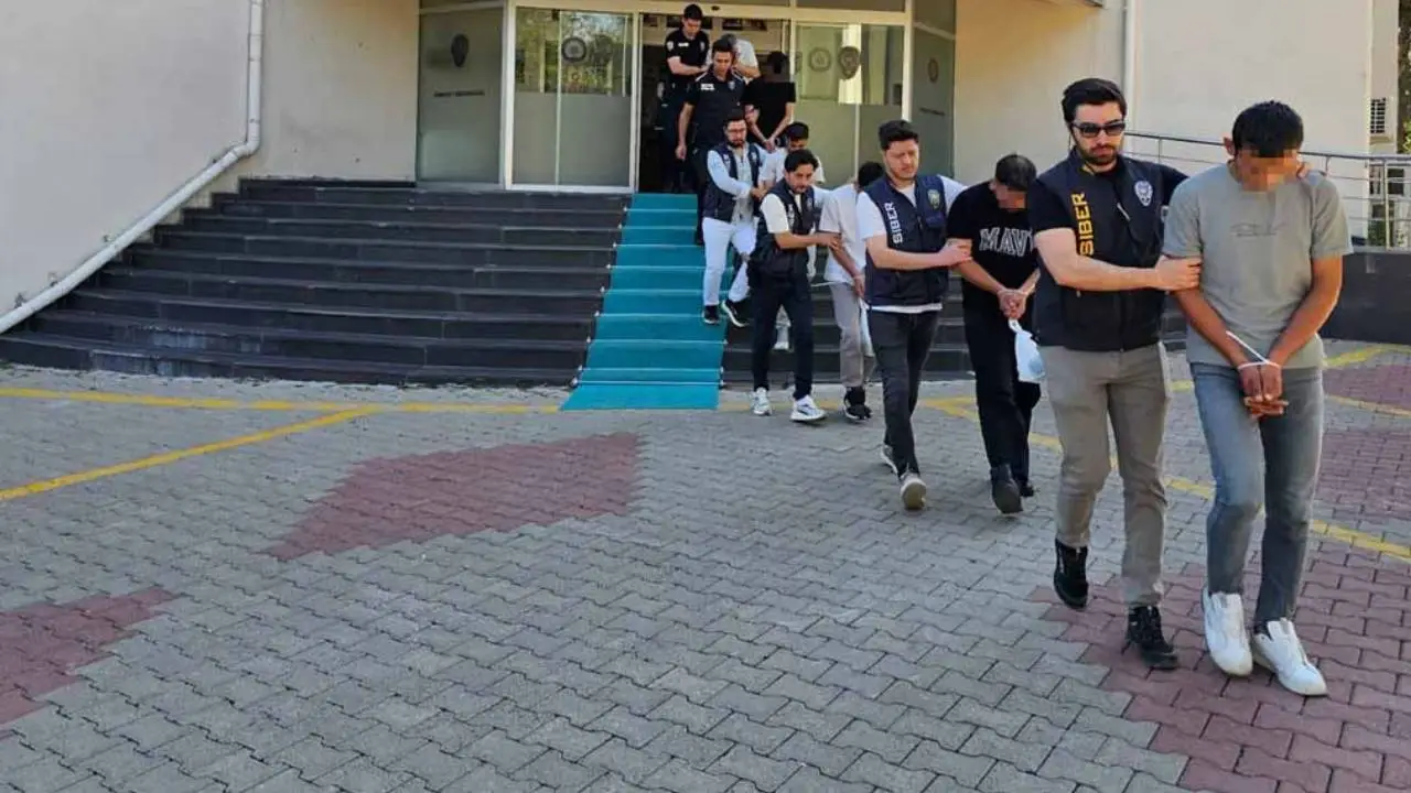 Ankara dahil 19 ilde dolandırıcılara yönelik operasyon