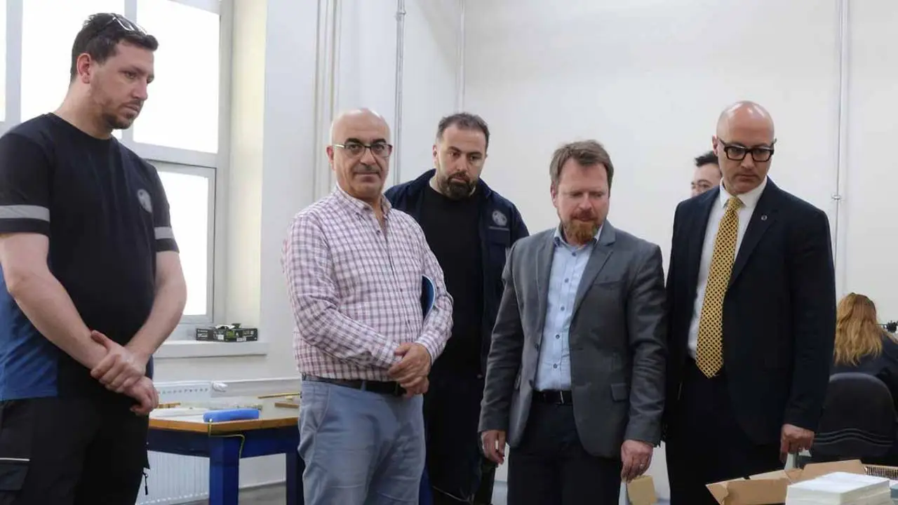Çekya Savunma Bakanlığından MKE fabrikasına ziyaret