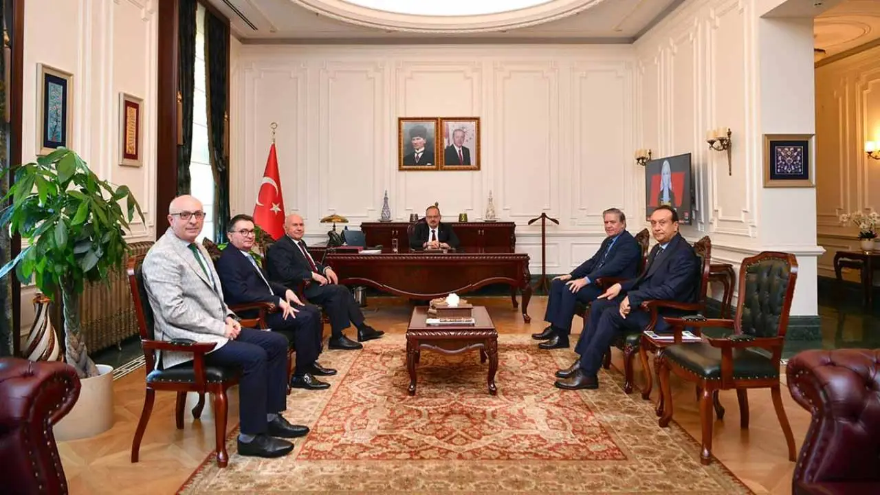 Vali Yakup Canbolat, ABB heyetini kabul etti