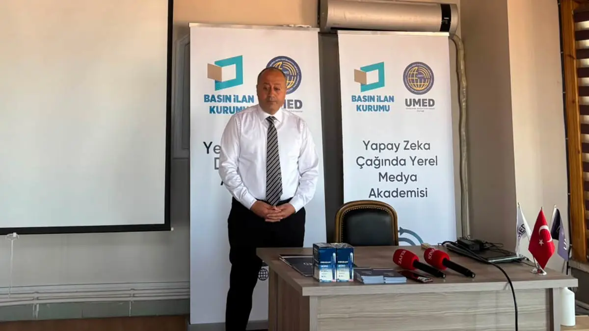 Memurlar.net Genel Yayın Yönetmeni Edip Üzen