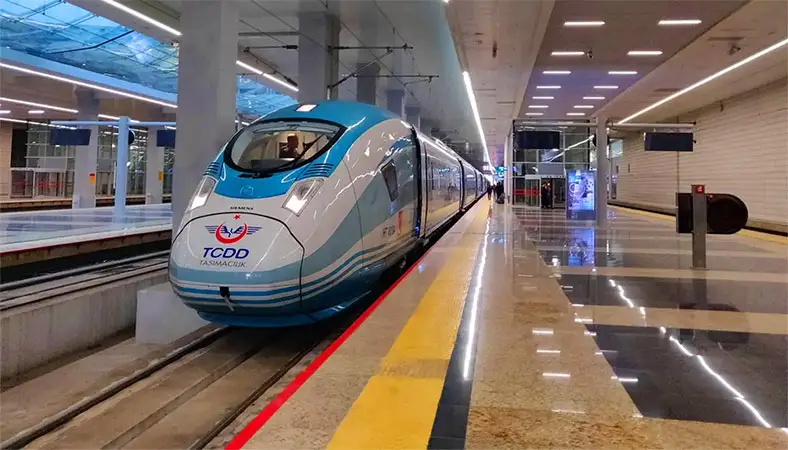 Ankara-İstanbul YHT seferlerinde iptal kararı