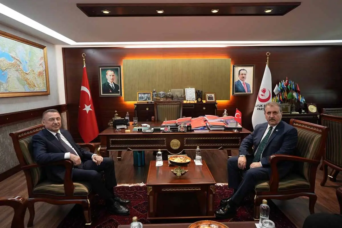 Fuat Oktay'dan Mustafa Destici'ye ziyaret