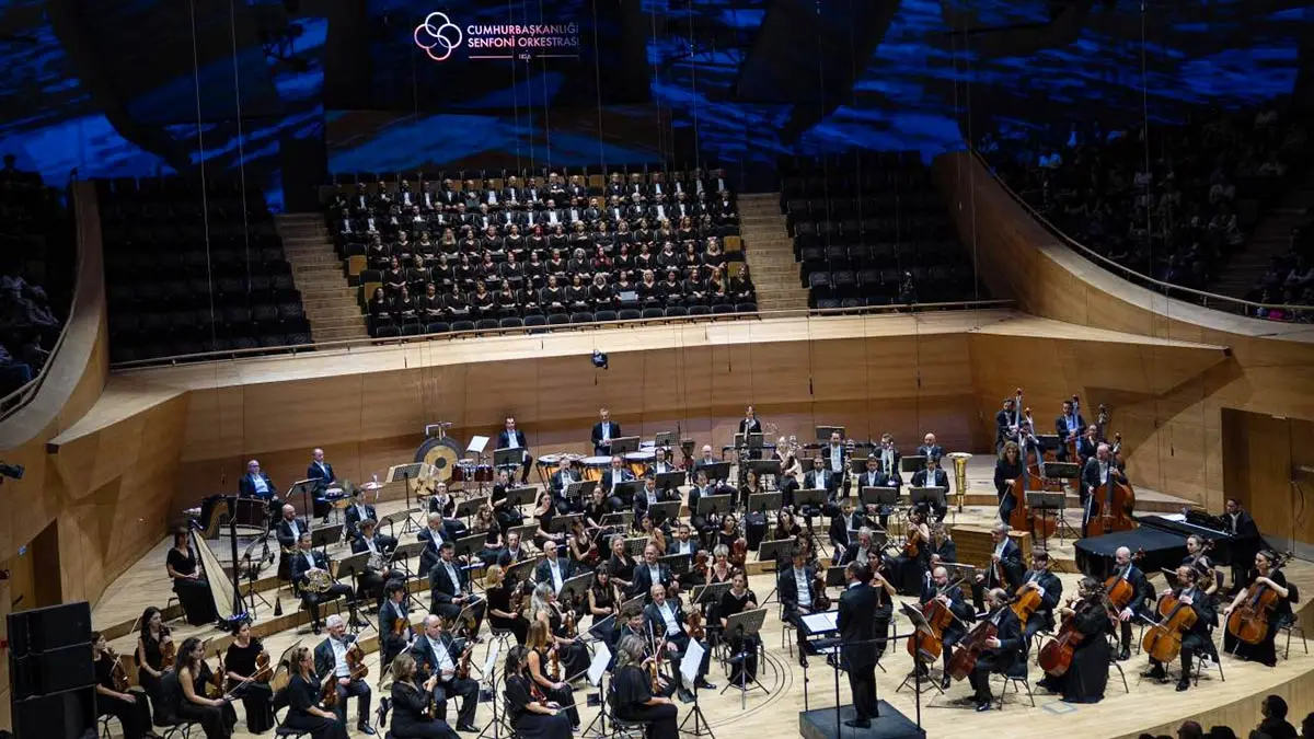 Dünyanın en eski orkestralarından: CSO