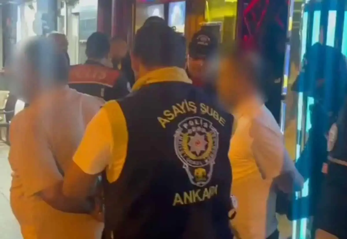 Ankara'da korsan otoparkçılara eş zamanlı operasyon