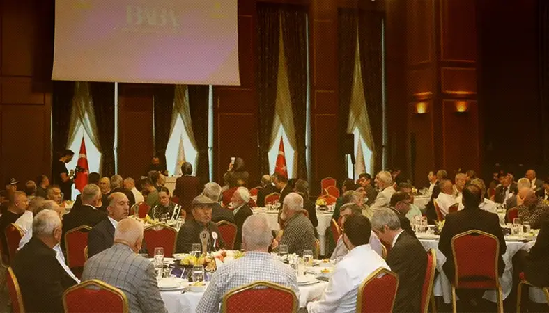 AK Parti Kadın Kolları, Ankara'da şehit babalarını ve gazileri ağırladı