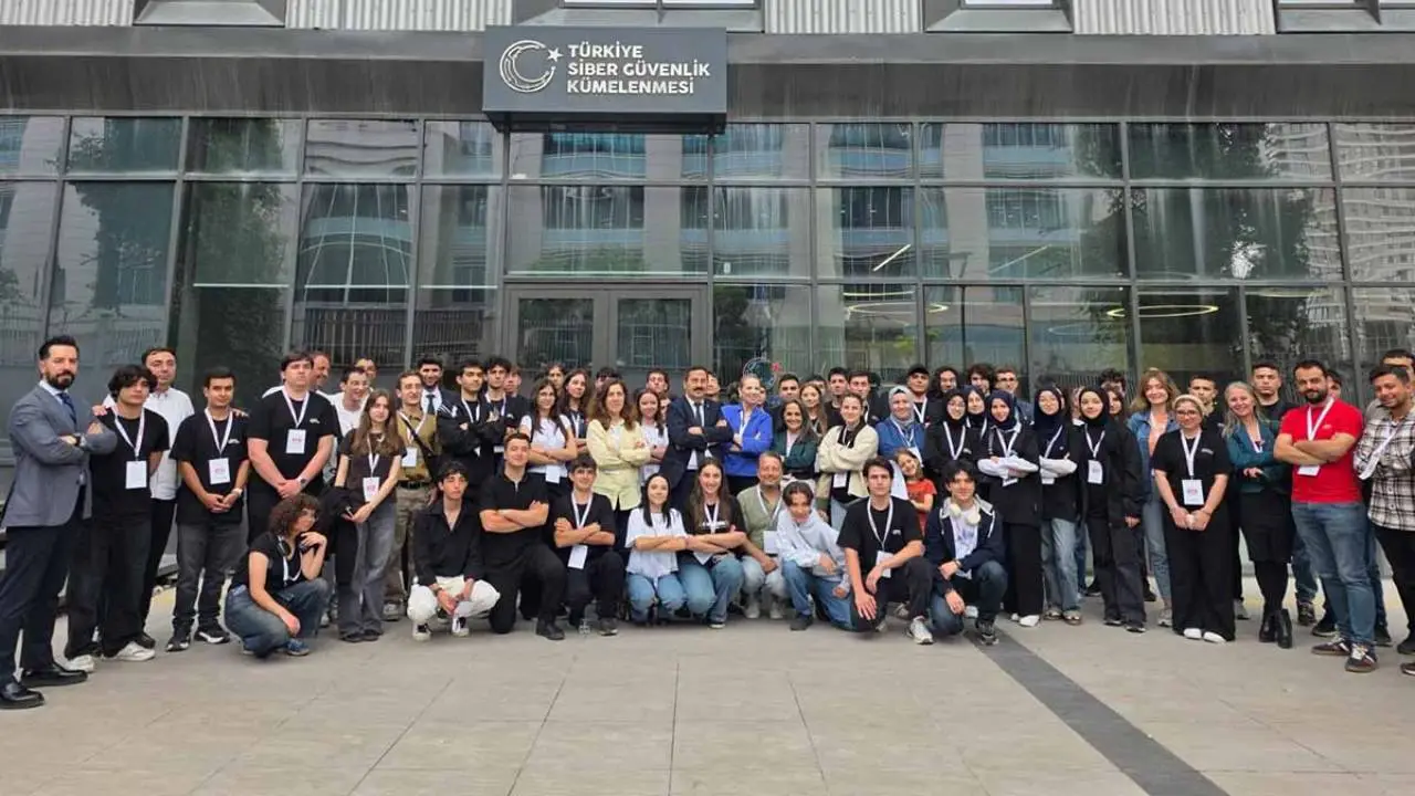 Düzceli gençlerden Ankara'da teknoloji turu