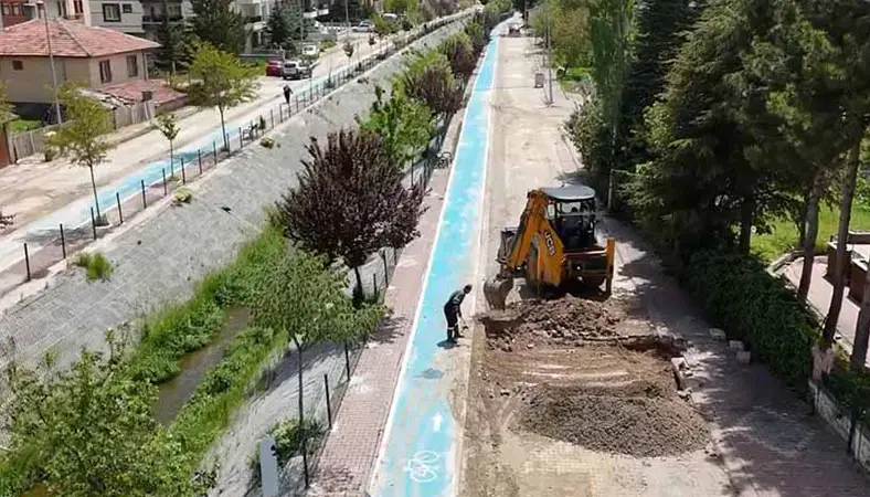 ASKİ, Ankara'daki çalışmalarını aralıksız devam ettiriyor