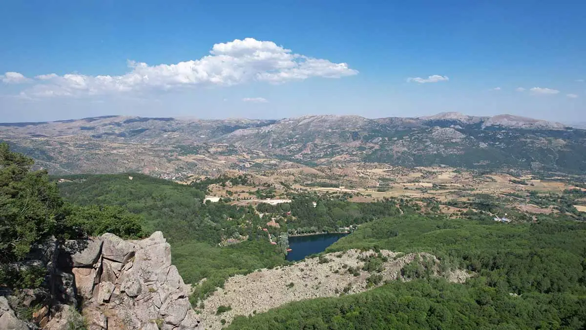 Karagöl Seyir Terası ring parkuru doğaseverleri bekliyor