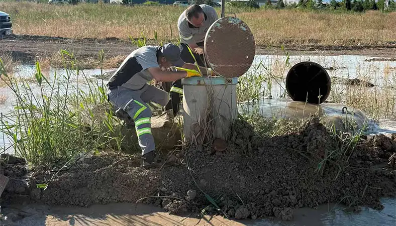 Özel firma çalışması ASKİ'nin ana iletim hattına zarar verdi