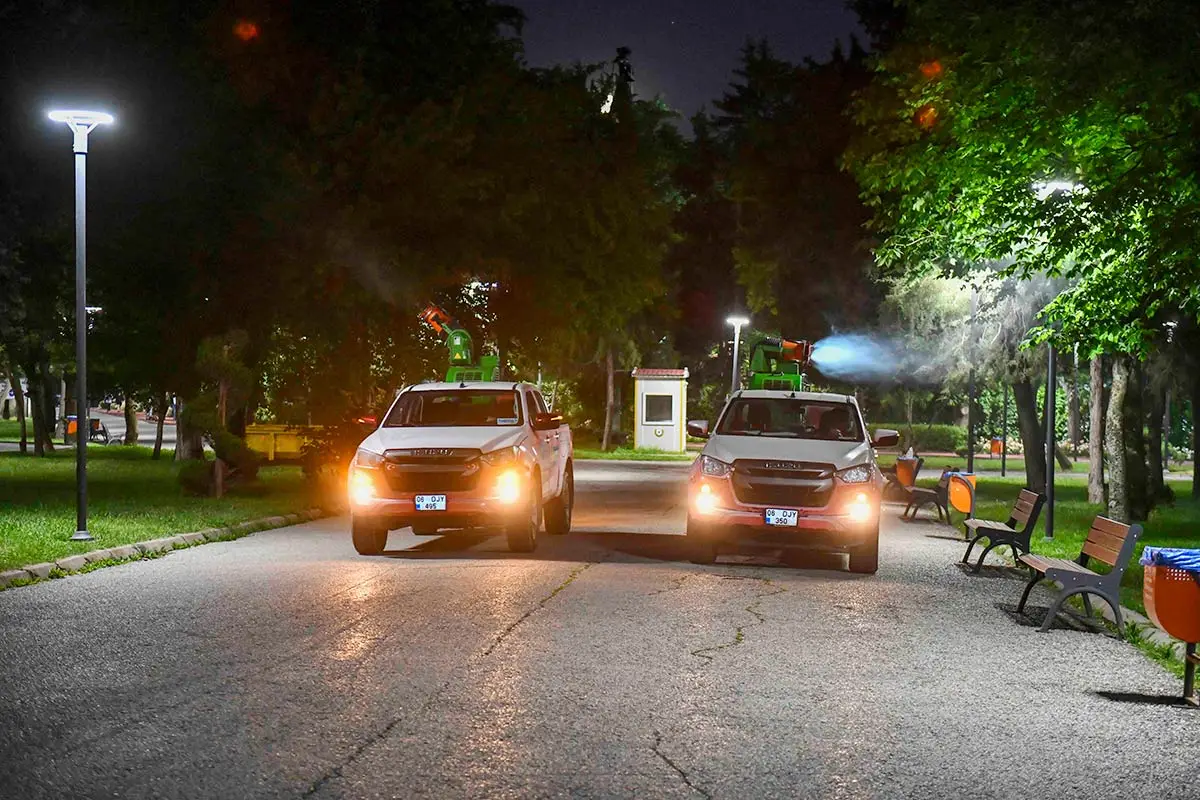 ABB’nin gece ilaçlama mesaisi hız kesmeden sürüyor