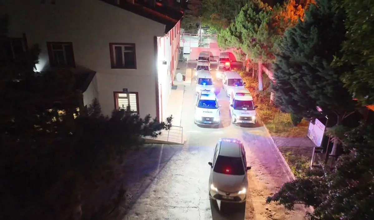 Konya merkezli göçmen kaçakçılığı operasyonunda 10 tutuklama
