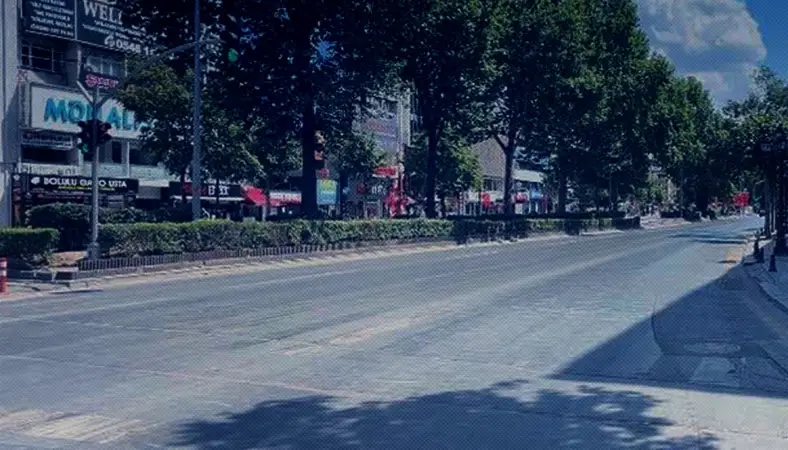 Kızılay'da araç ve yaya geçişlerine kısıtlama
