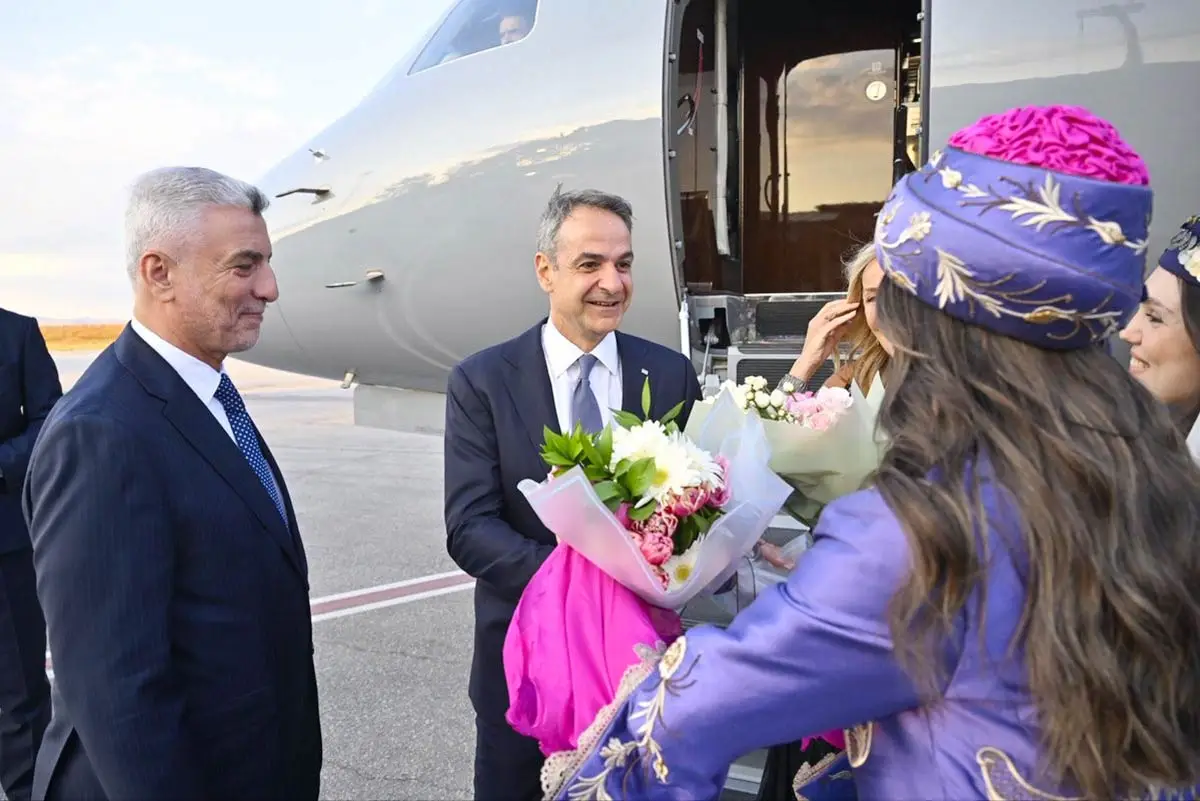 Macron ve Miçotakis NATO Zirvesi için Ankara’ya geldi
