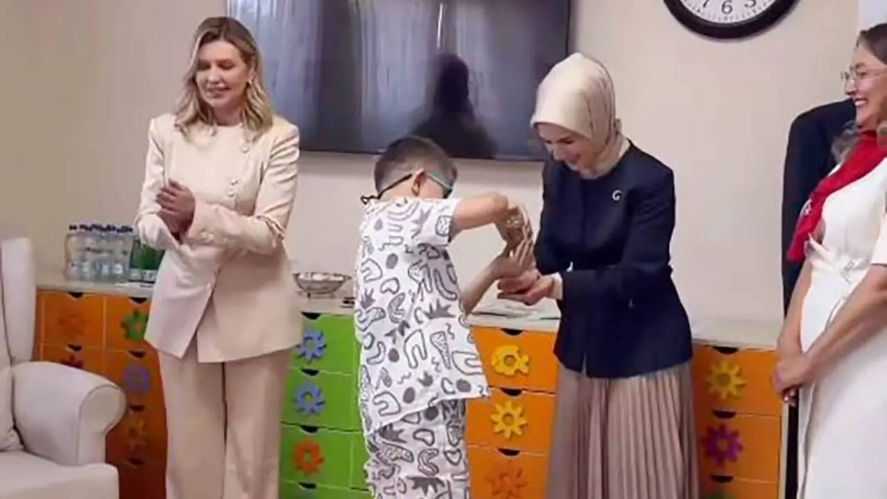 Bakan Göktaş ve Zelenska’dan Ukraynalı çocuklara ziyaret