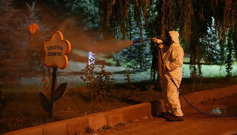 Keçiören’de haşere ve sivrisineğe karşı kesintisiz ilaçlama