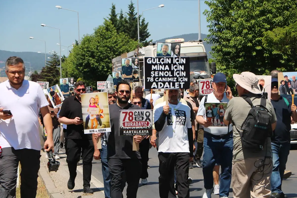 Grand Kartal Otel yangını ailelerinden Ankara yürüyüşü