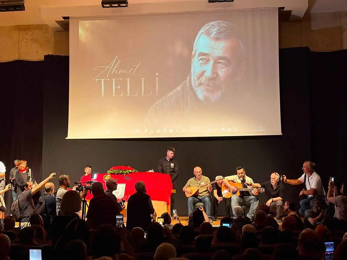Ankara'da şair Ahmet Telli'ye veda...