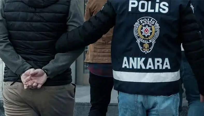Ankara'da uyuşturucuya özendirenlere operasyon