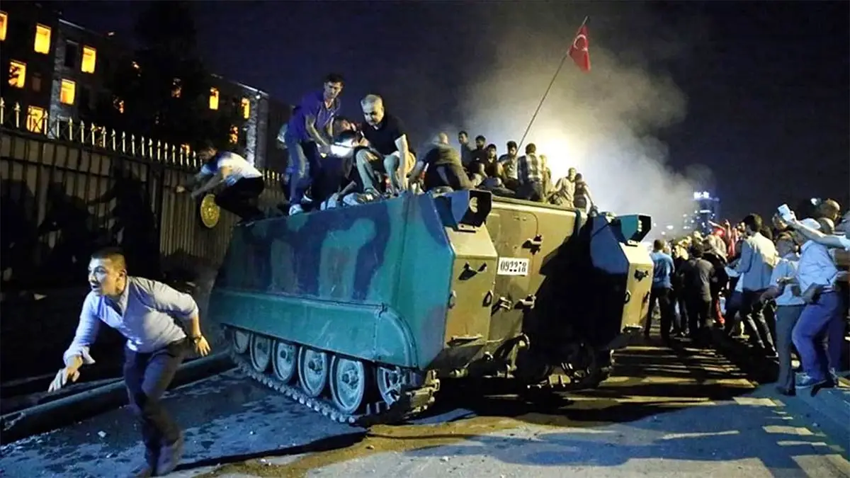 DMM’den 15 Temmuz mesajı: Millet yenilmez, hakikat aşılmaz
