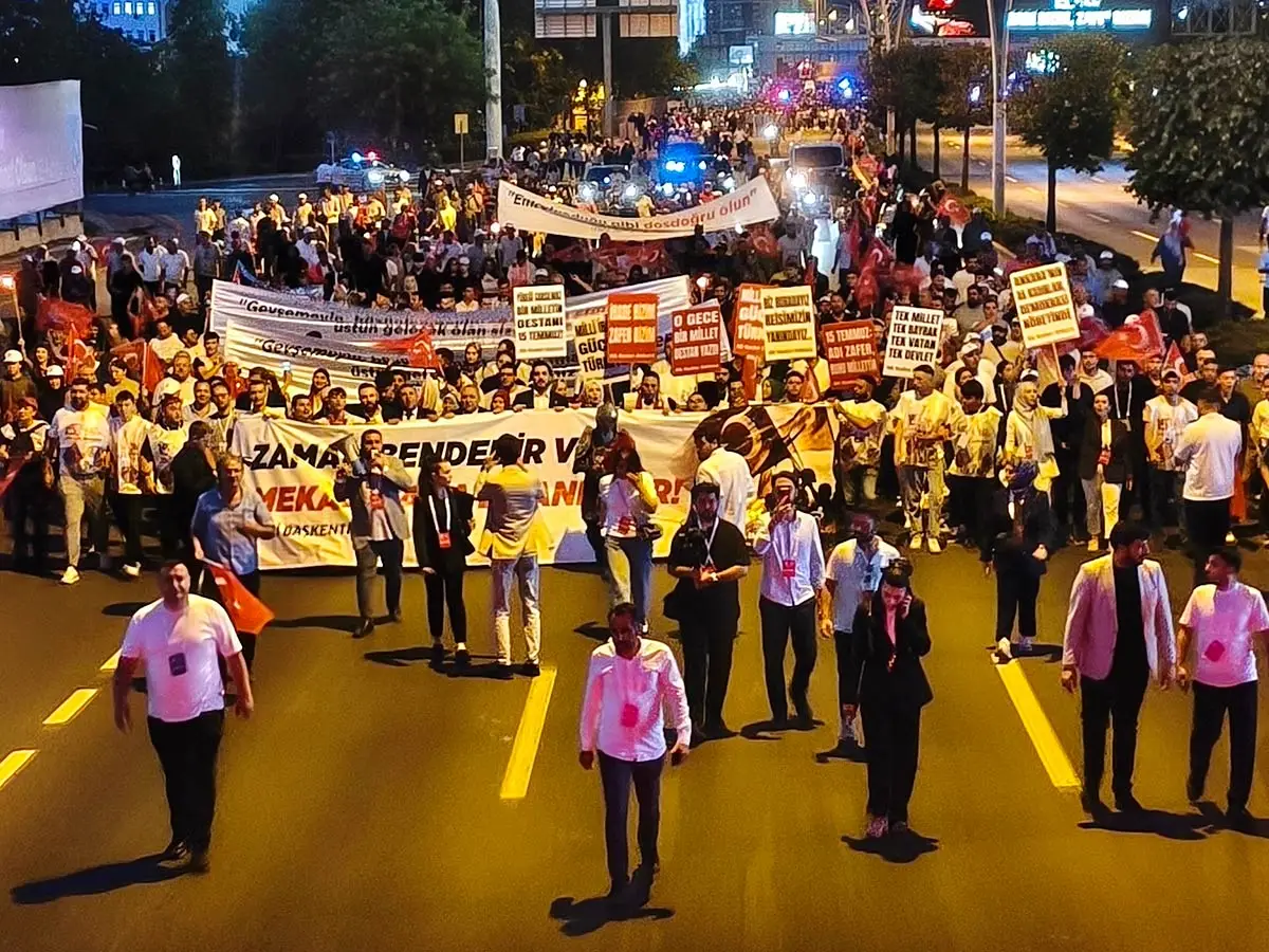 15 Temmuz’un 10. yılında Külliye’ye bayraklı yürüyüş