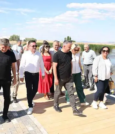 Kurusarı Gümüşoluk Göleti'ndeki çalışmalar sürüyor