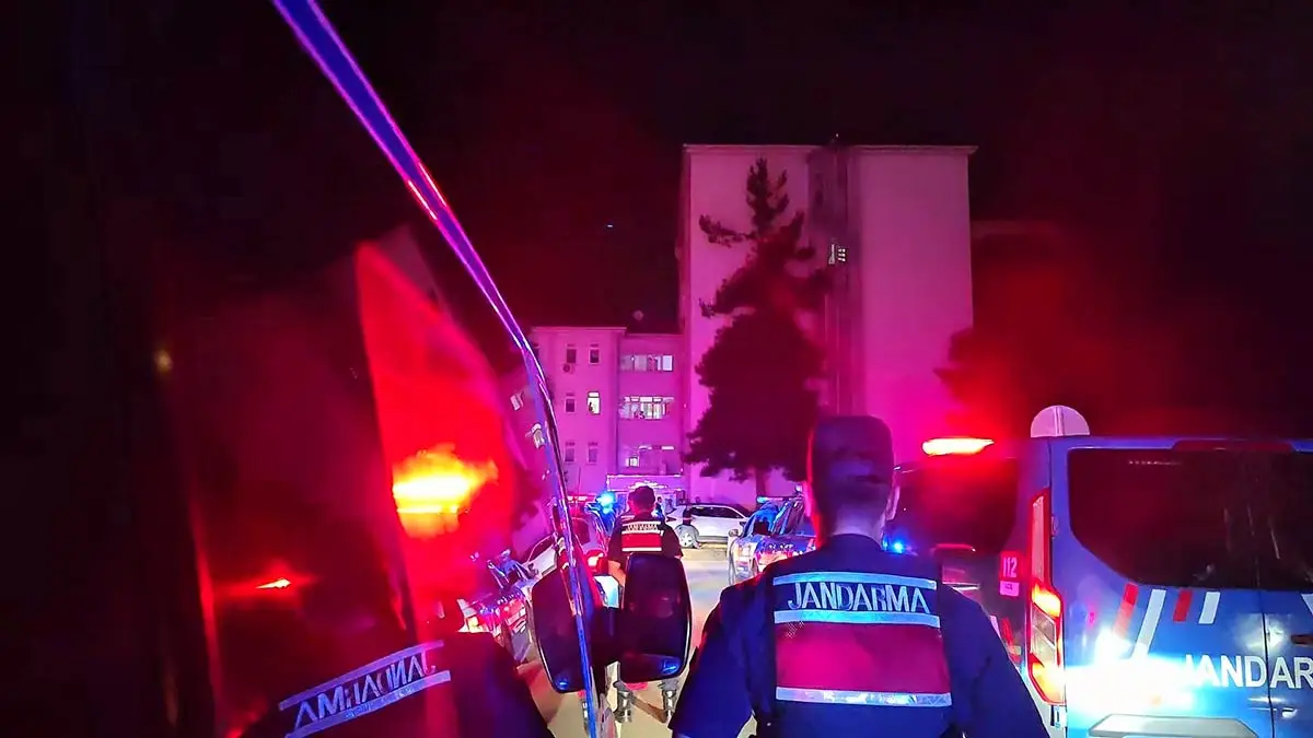 Sahte alışveriş sitesi operasyonunda 7 kişi tutuklandı
