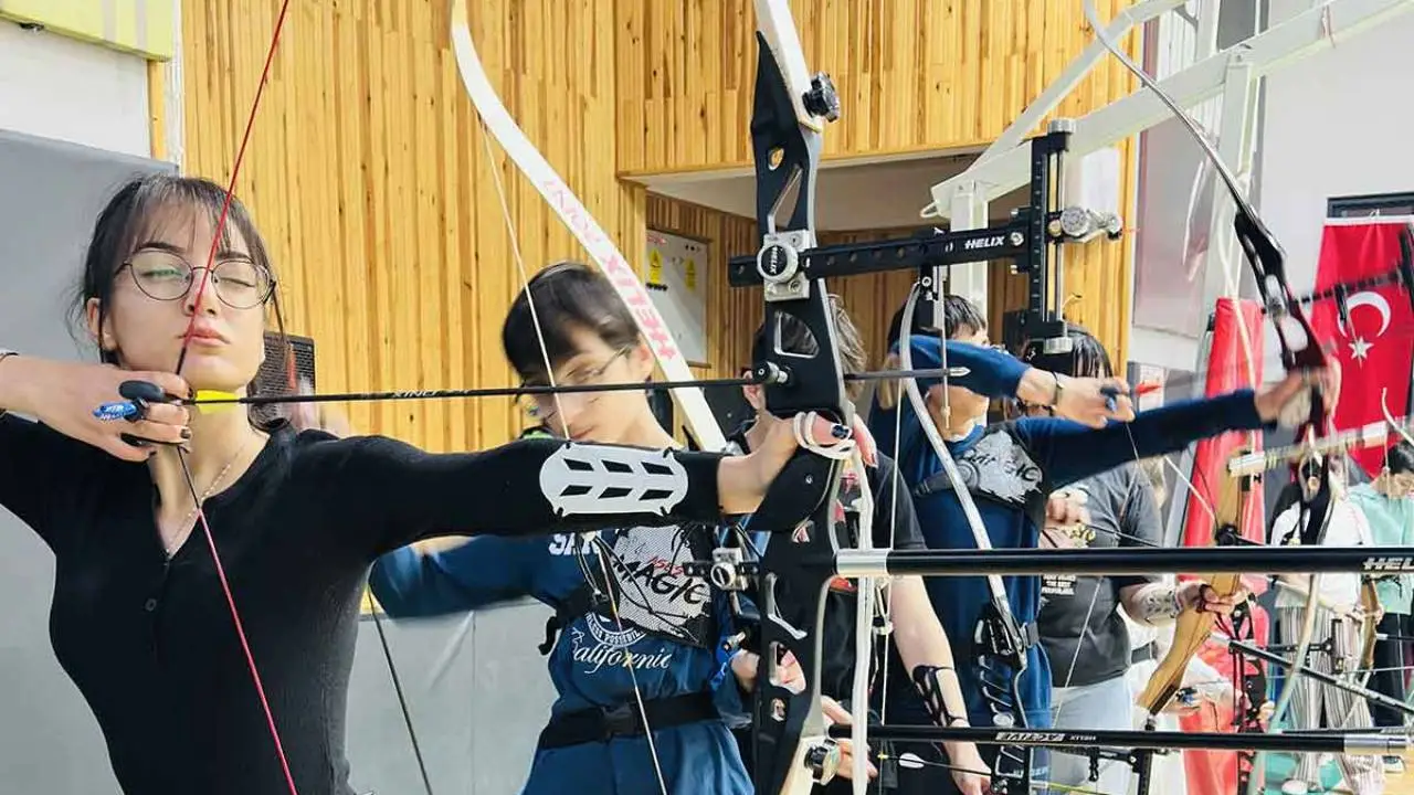 Yaz tatilinde spor ve eğitim desteği