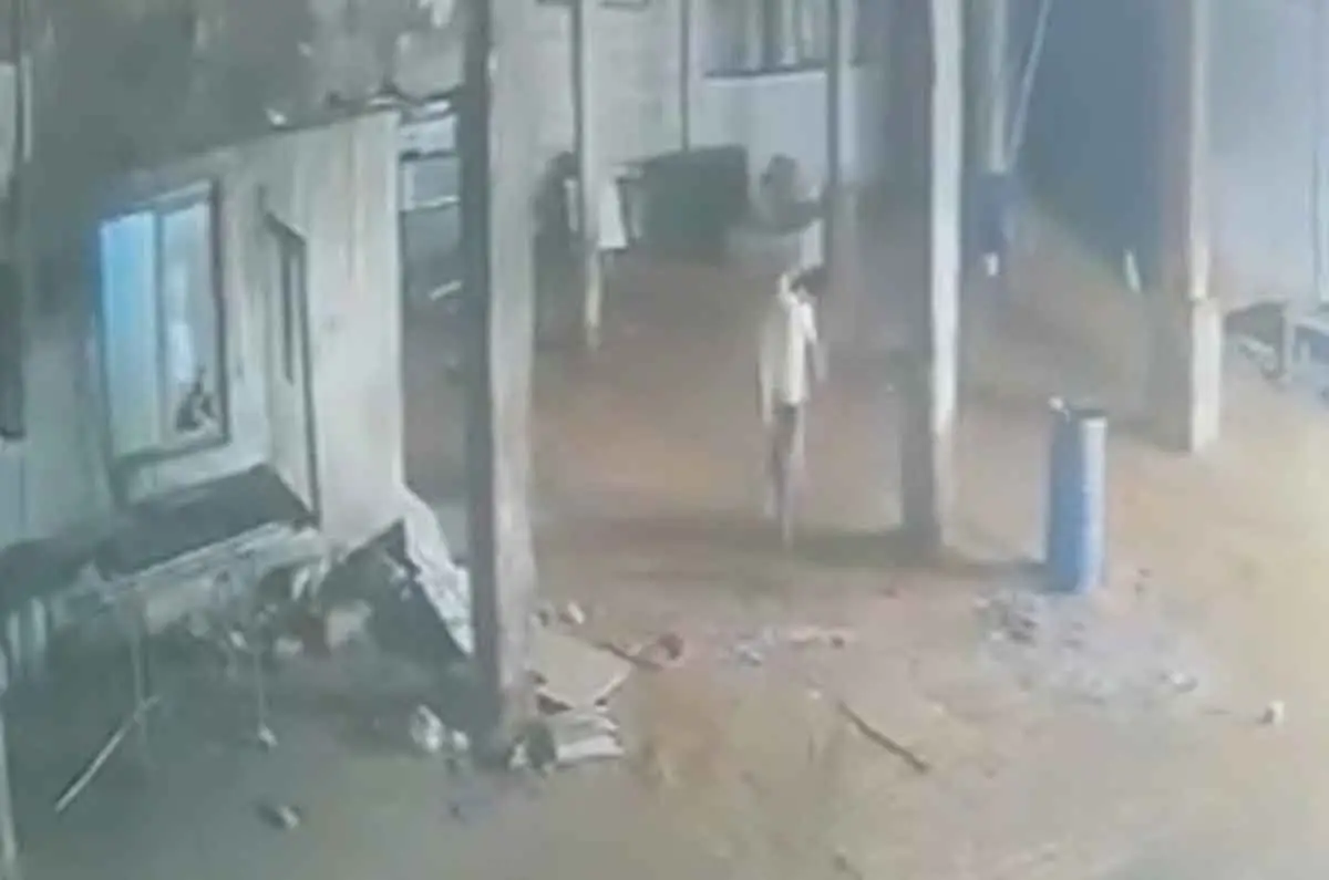 Sincan'da fabrikaya giren hırsız suçüstü yakalandı
