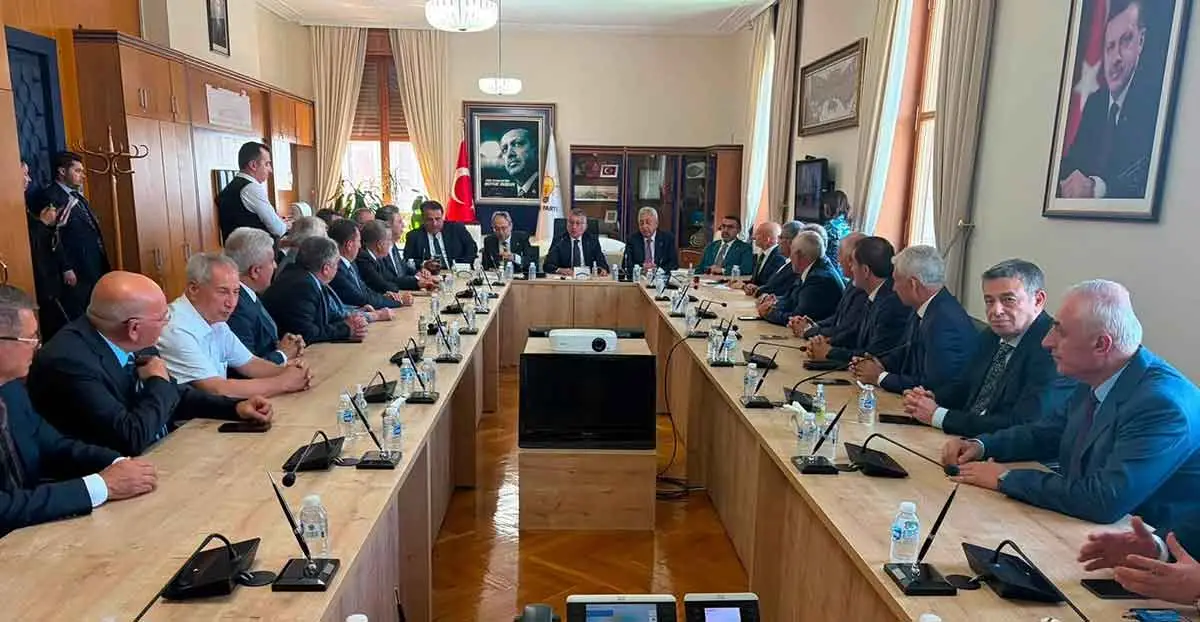 Esnafın talepleri Ankara'da Meclis'e taşındı