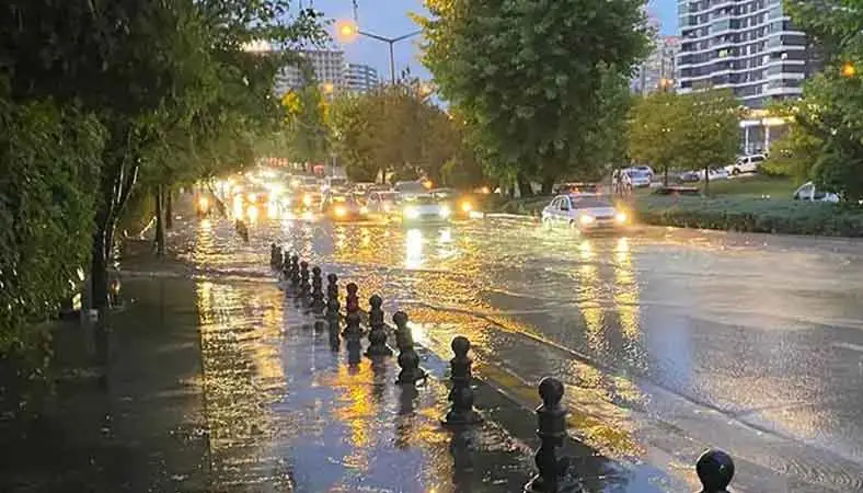 Ankara Valiliğinden sağanak uyarısı yapıldı
