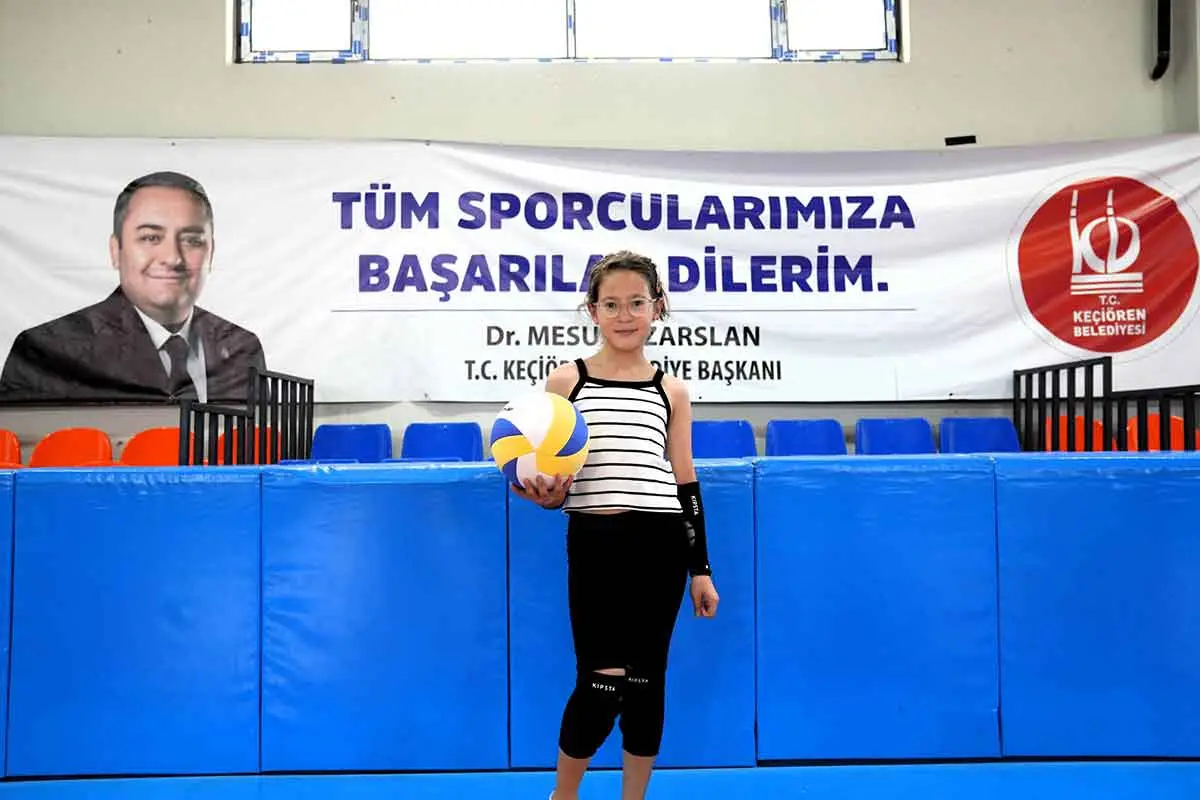 5 bin 500 çocuğa 24 branşta eğitim veriliyor