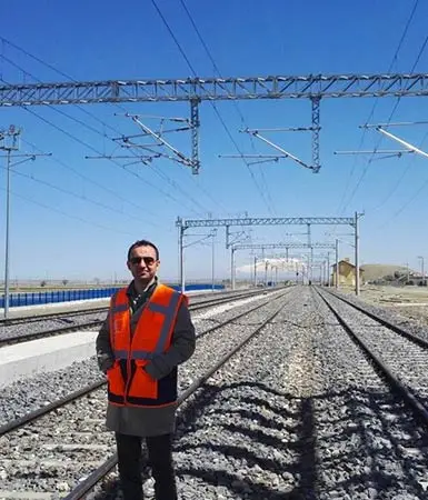 Raylardan tiyatroya 5'i ödüllü 20 oyun