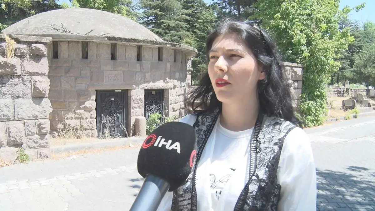 Mezarlık araştırmacısı Zeliha Demirci Aktaş