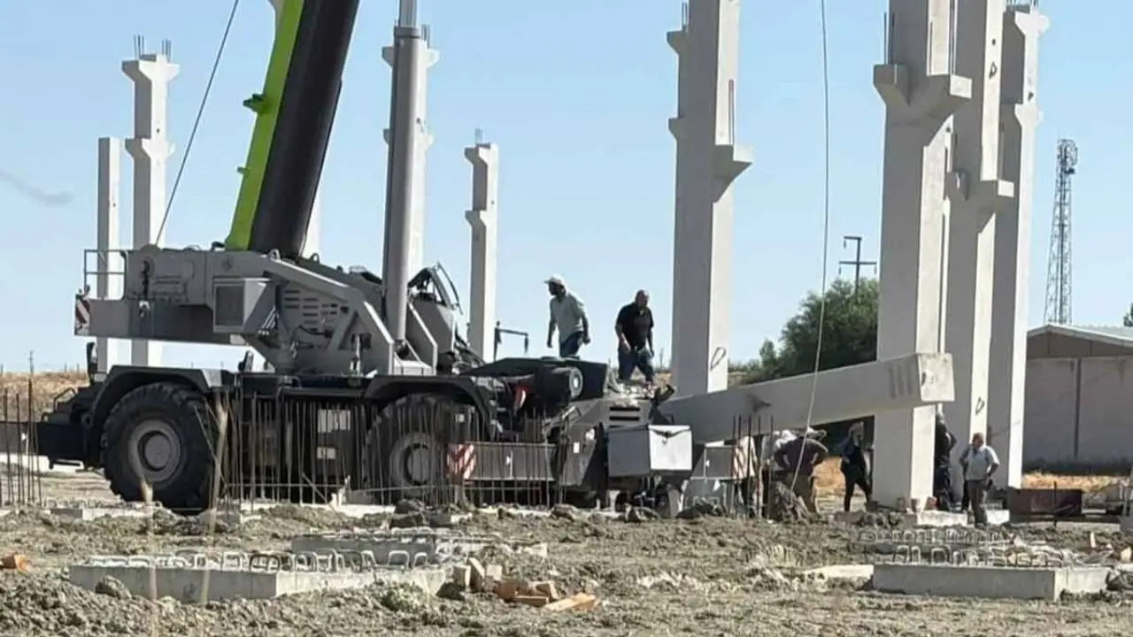 Akyurt'taki fabrika inşaatında korkutan kaza